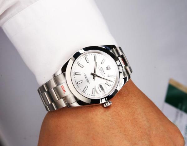 Rolex m126300-0003 size 41mm