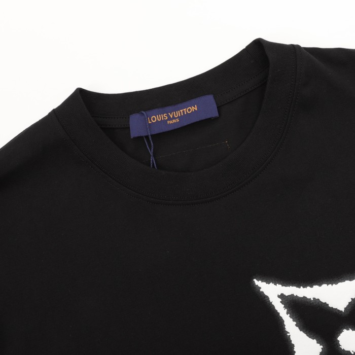  Clothes Louis Vuitton 20240726-44