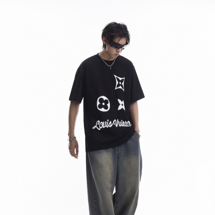  Clothes Louis Vuitton 20240726-44