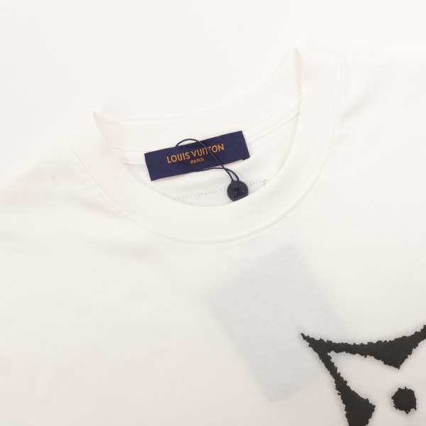  Clothes Louis Vuitton 20240726-45