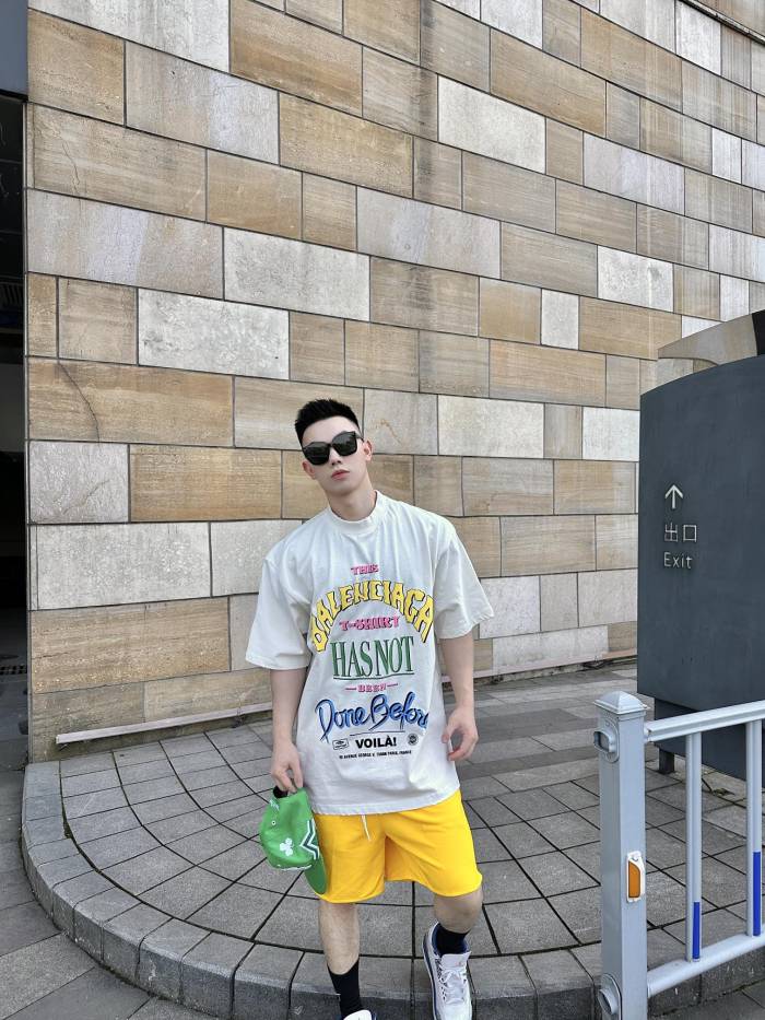 Balenciaga Graphic Printed Oversized T Shirt