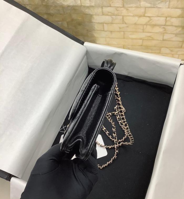 Handbags Chanel AP3226-B06660-94305 size 17*4*10 cm