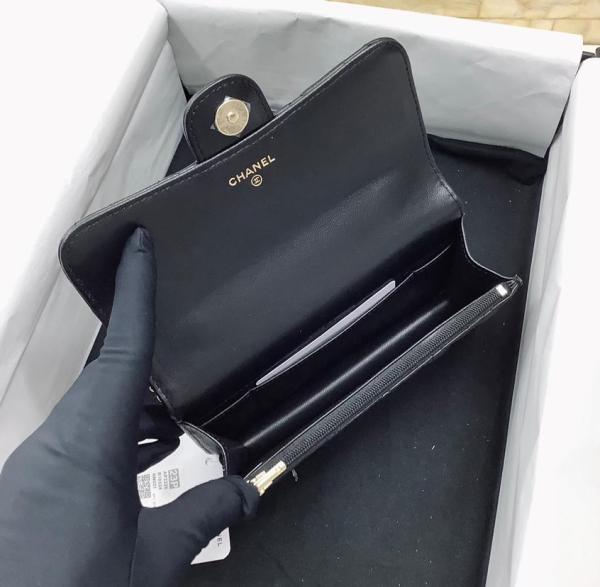 Handbags Chanel AP3226-B06660-94305 size 17*4*10 cm