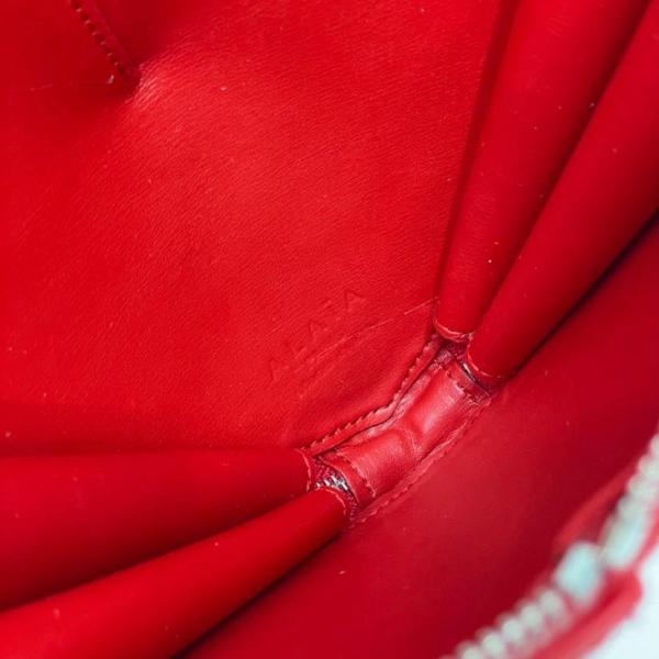 Handbags Alaia LE COEUR AA1P003C0Y75331 size 21*17*5 cm