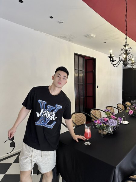 Clothes Louis Vuitton 20240803-1