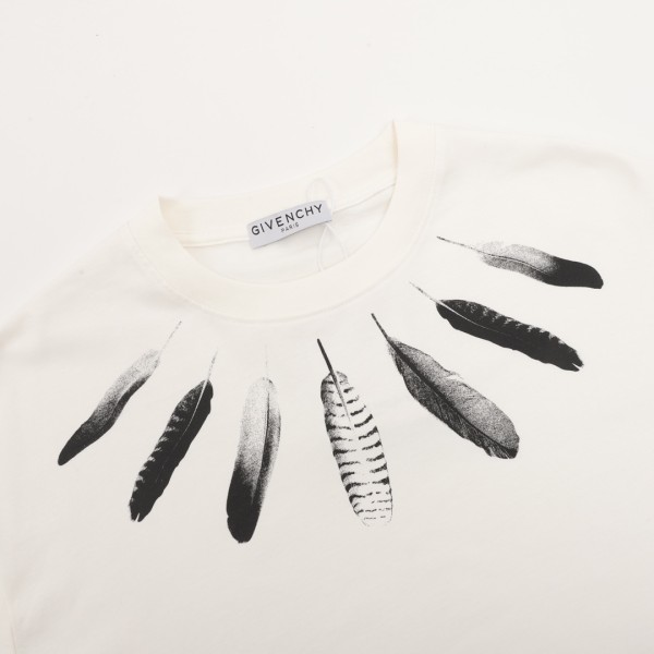  Clothes Givenchy 20240807-2