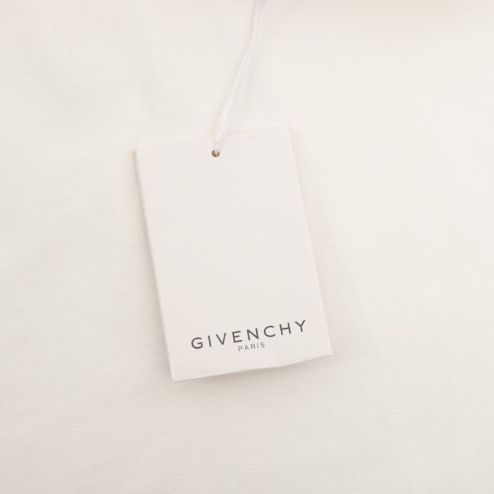  Clothes Givenchy 20240807-2