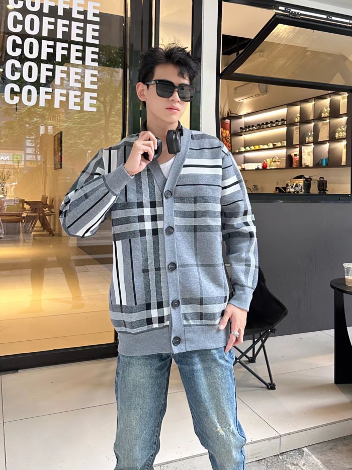  Clothes Burberry 20240818-5