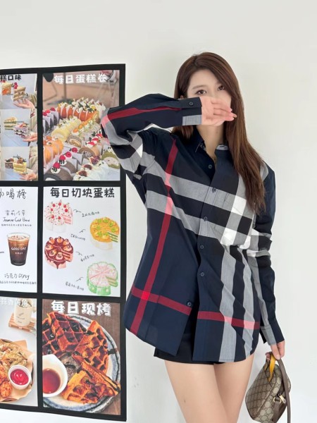  Clothes Burberry 20240818-8