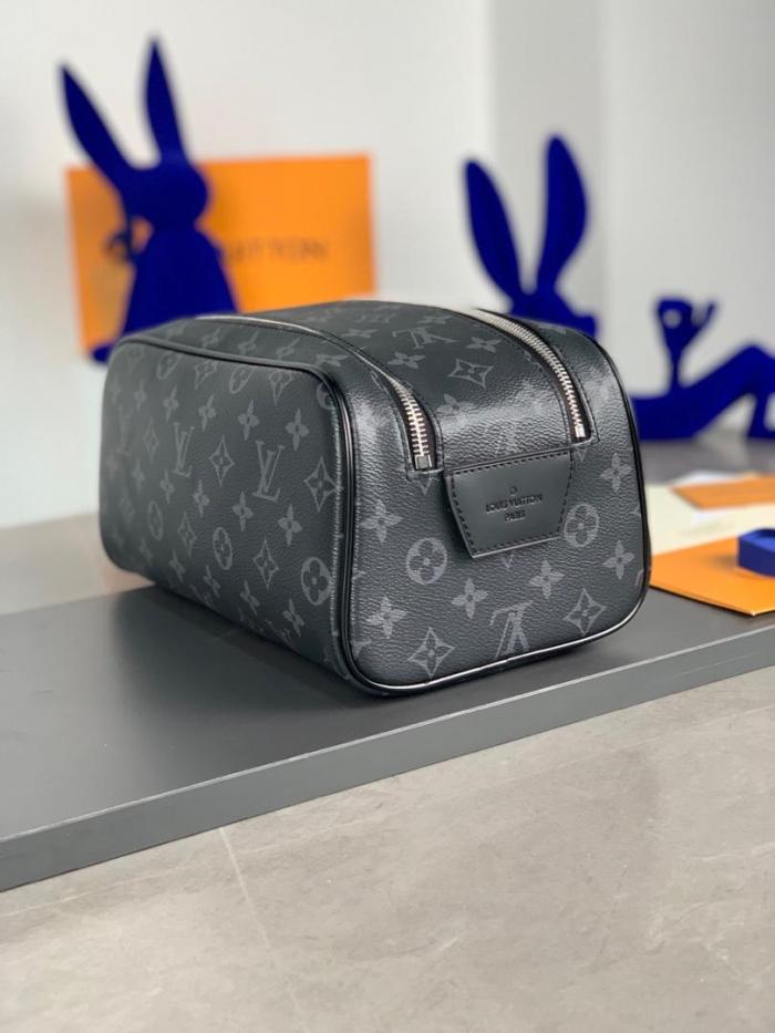 Handbags Louis Vuitton M46354 size 28*15*16.5 cm 