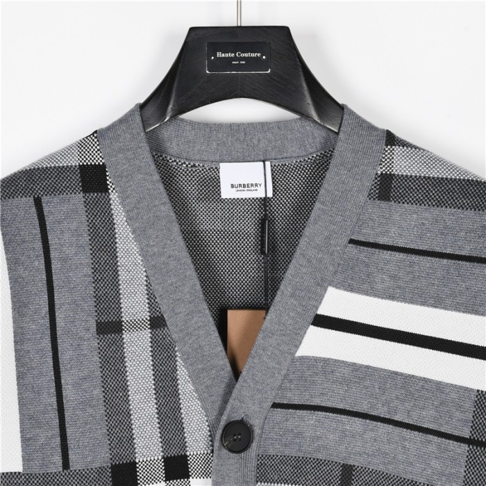  Clothes Burberry 20240818-5