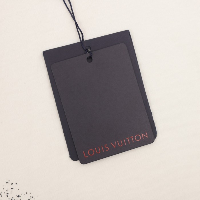  Clothes Louis Vuitton 20240819-5