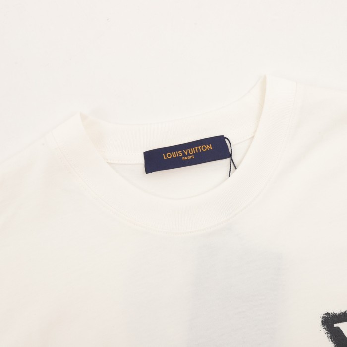  Clothes Louis Vuitton 20240819-5