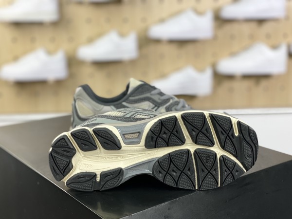 ASICS Gel-NYC Oatmeal Obsidian Grey