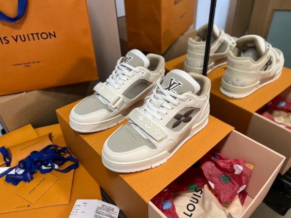 Louis Vuitton LV Trainer Monogram Flower Beige