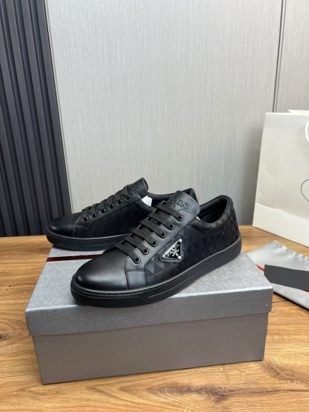 Prada Leather and Re-Nylon sneakers 2EE376_3LNW_F0002_F_G000