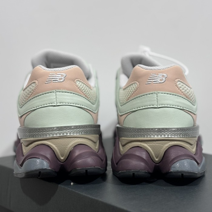 New Balance 9060 Clay Ash