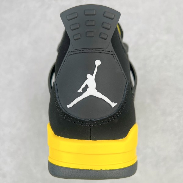 Jordan 4 Retro Thunder (2023)
