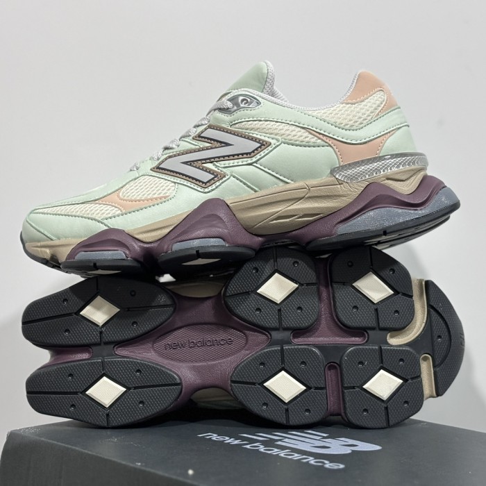 New Balance 9060 Clay Ash