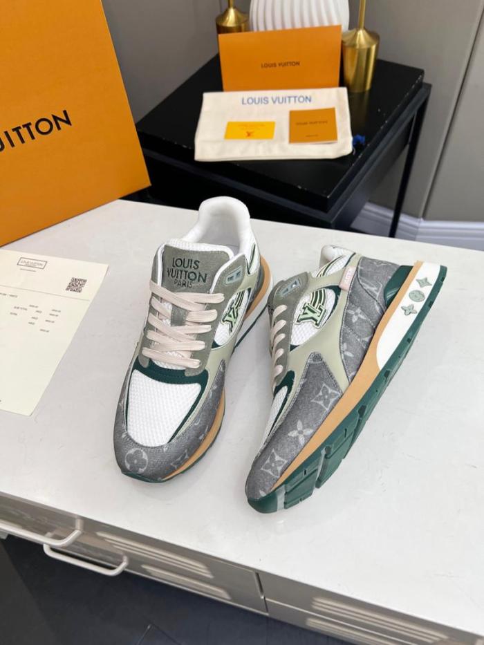 Louis Vuitton Run Away Sneaker 1ACVEG