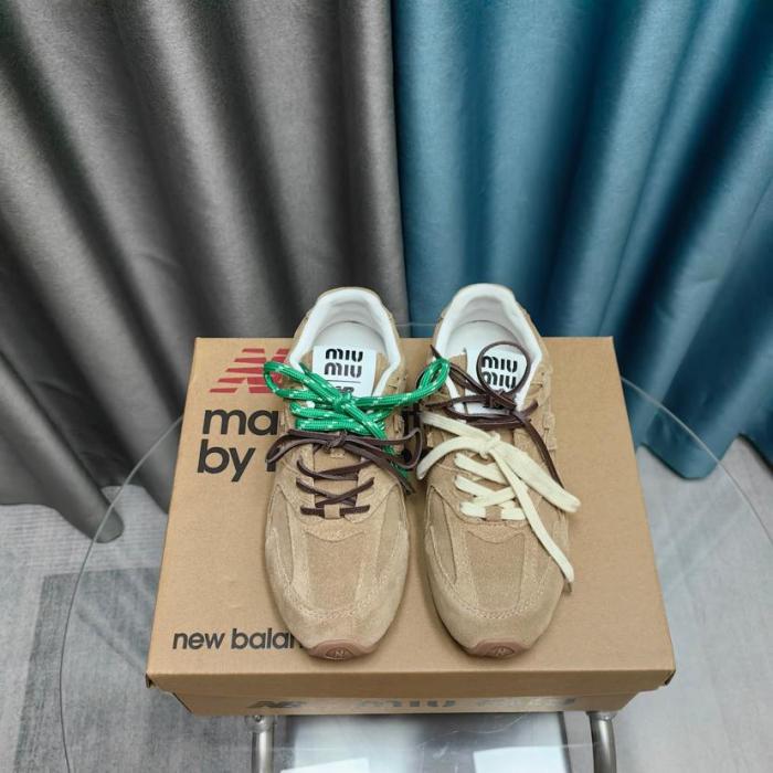 New Balance x MIU MIU NB 530 SL Qixi Festival Model Anti Slip Wear Resistant Low Top Casual Shoes Women's Light Umber