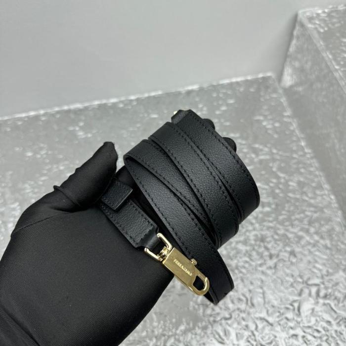 Ferragamo Handbags 215608-766758 size 31.5*19*22 cm