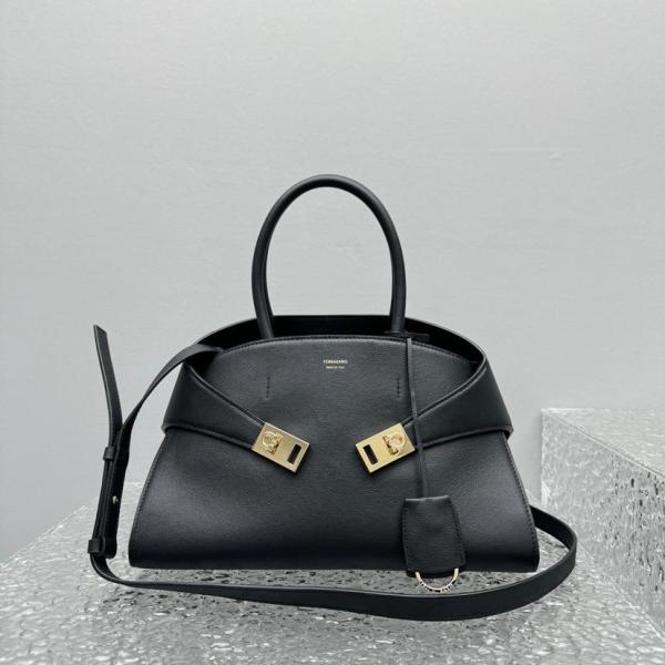 Ferragamo Handbags 215608-766758 size 31.5*19*22 cm