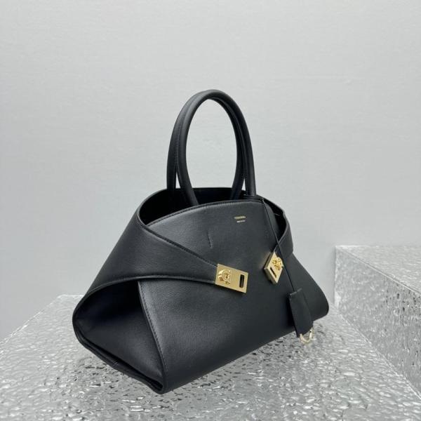 Ferragamo Handbags 215608-766758 size 31.5*19*22 cm