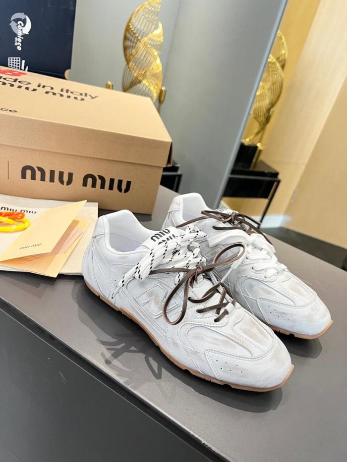 New Balance 530 SL Miu Miu White Gum 5E165E-3F33-F0009-F-D005