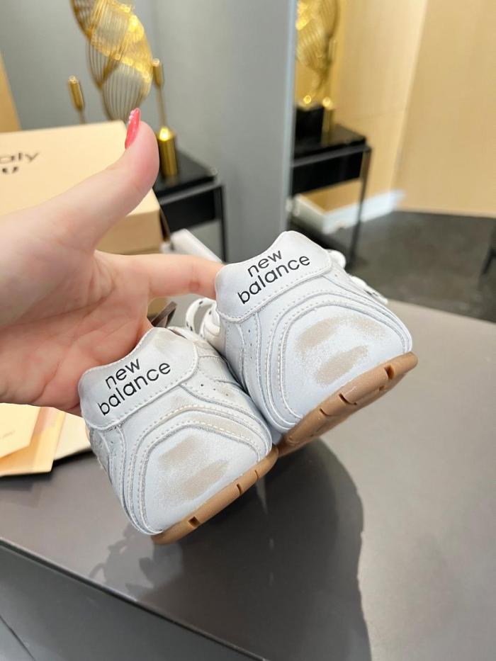 New Balance 530 SL Miu Miu White Gum 5E165E-3F33-F0009-F-D005