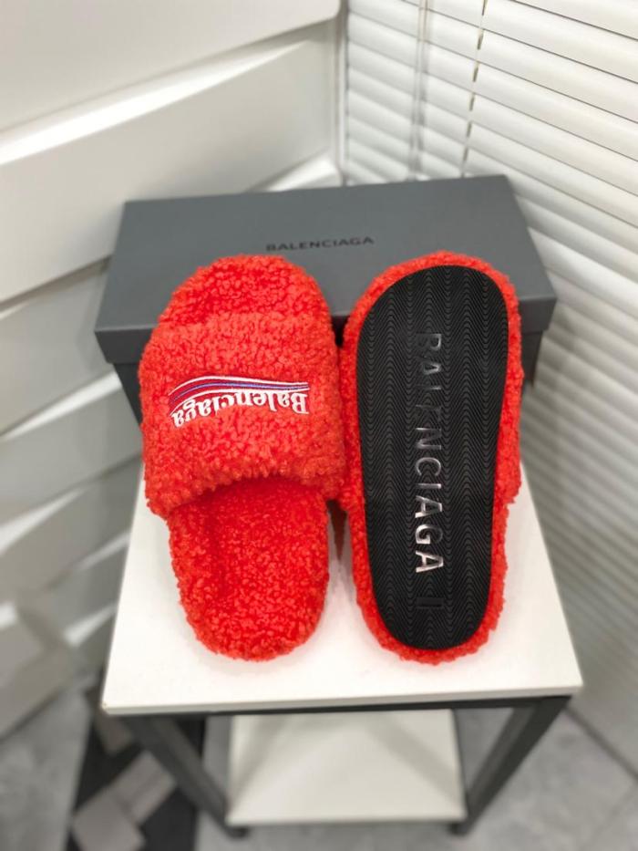 Balenciaga Furry Slide Red