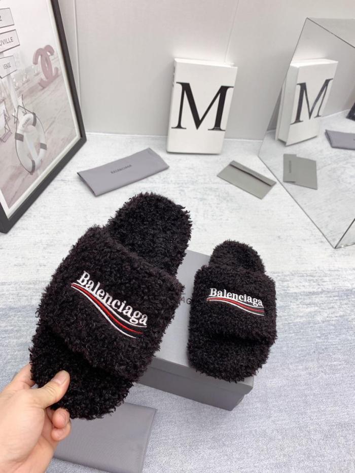 Balenciaga Furry Home Slippers Black