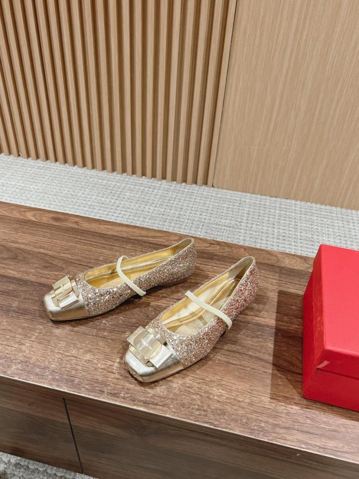 Ferragamo New Vara plate ballet flat Gold 01J185 777436