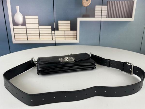 Handbags Balenciaga 7484882AAI41000  size 36*3*23.8