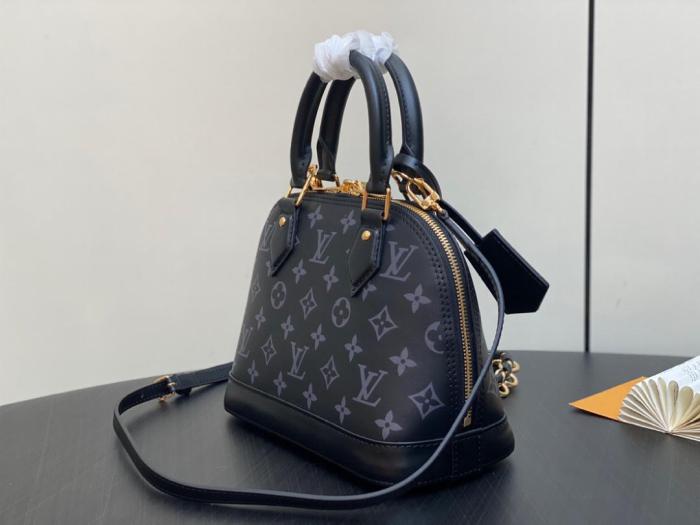 Handbags Louis Vuitton M12289 size 23.5*11.5*17.5 cm