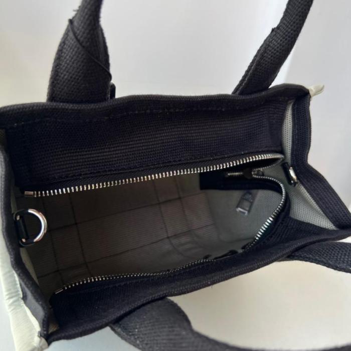 Handbags MARC JACOBS M0017025-001 size 25*10*20cm