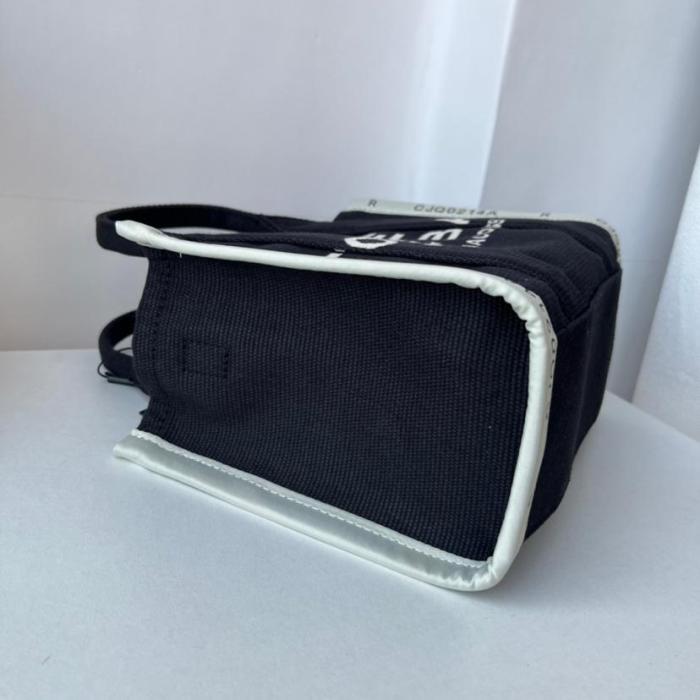 Handbags MARC JACOBS M0017025-001 size 25*10*20cm