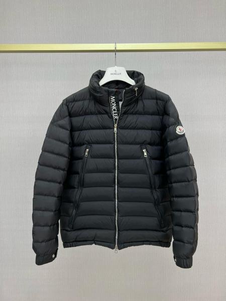 Clothes Moncler J10911A0014054A81998 