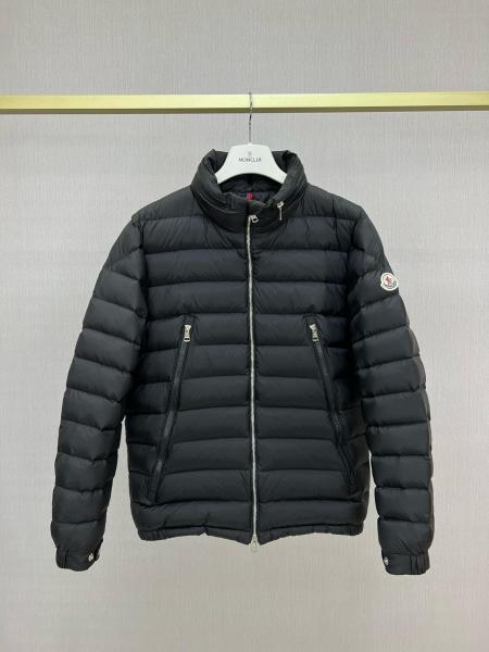 Clothes Moncler J10911A0014054A81998 