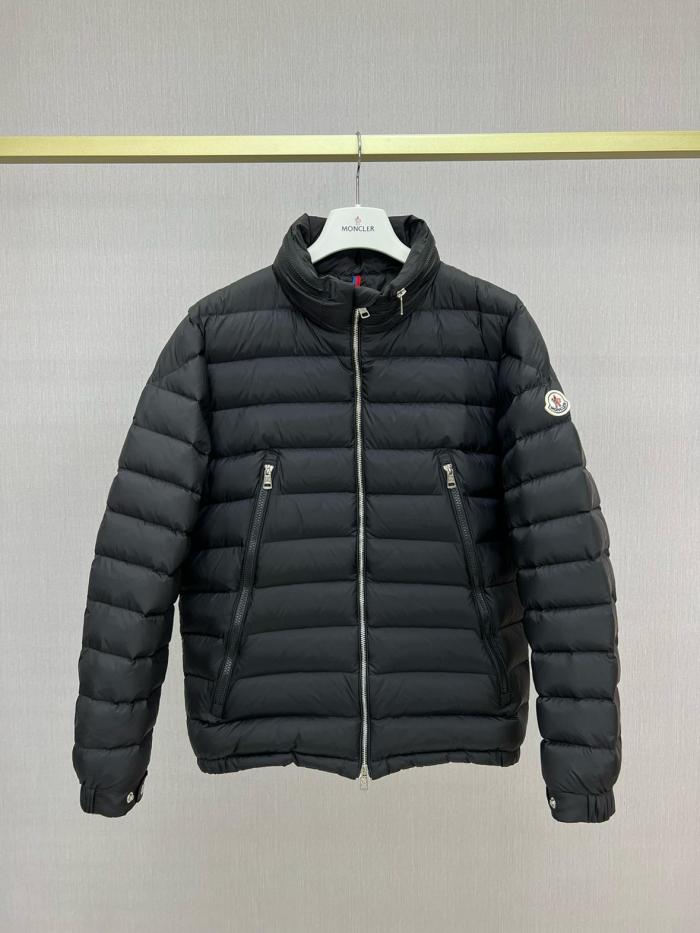 Clothes Moncler J10911A0014054A81998 