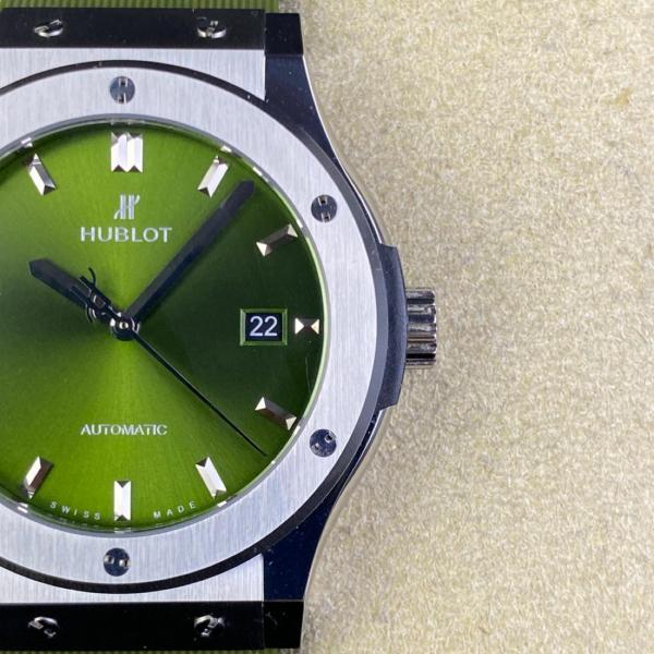 Watches Hublot Classic Fusion Titanium Green 542.NX.8970.RX size 42 mm