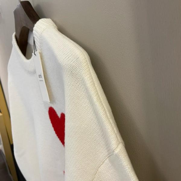 Clothes AMI PARIS Sweater Unisex White UKS003016-102