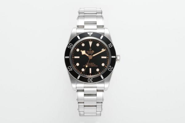 Watches TUDOR M79000n-0001 size 37 mm