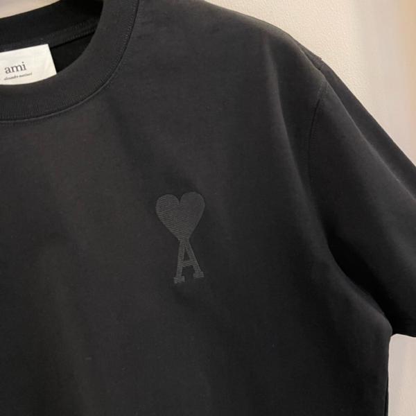 Clothes AMI PARIS E24UTS025726-001 