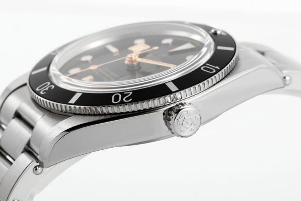 Watches TUDOR M79000n-0001 size 37 mm