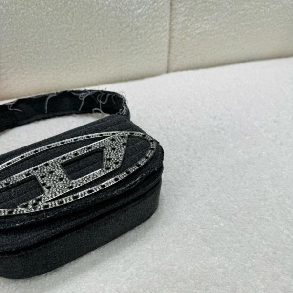 Handbag Diesel X08396P6319T8013 size 20.5*6.5*13.5 cm