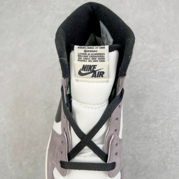 Jordan 1 Retro High Element Gore-Tex Light Bone