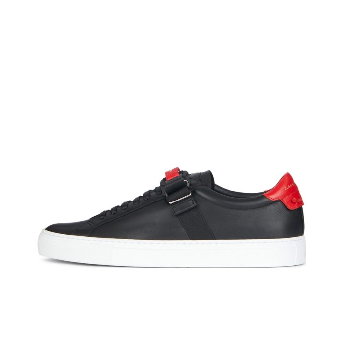 Givenchy Urban Street Strap Low Black Red