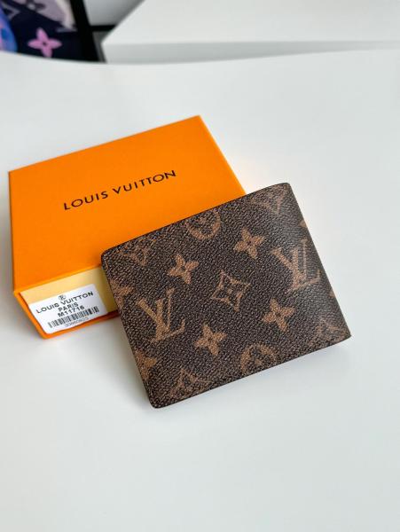 Wallet Louis Vuittno M11716 size 11.43*1.52*8.89cm