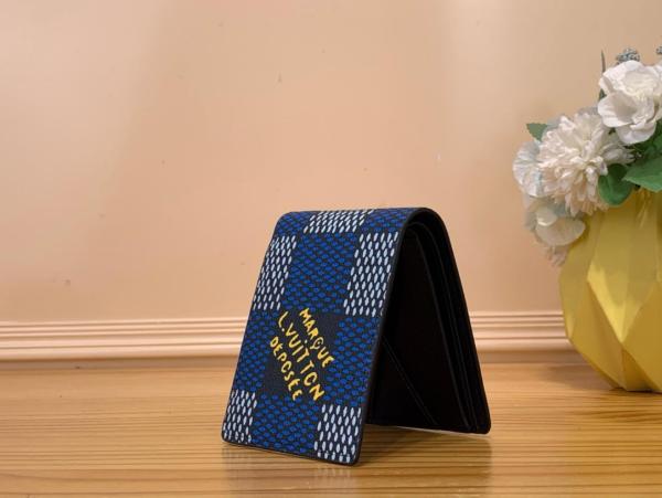 Wallet Louis Vuittno N40676 size 11.5*9*1.5cm